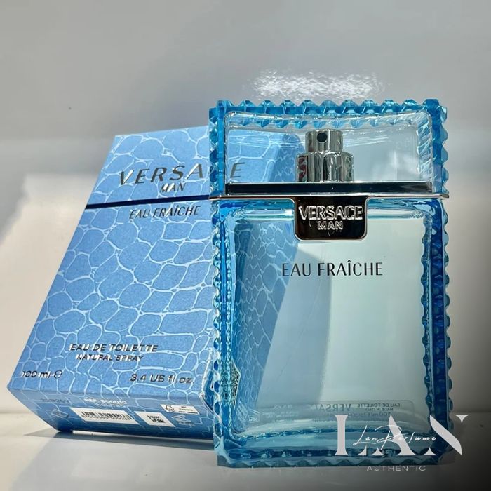 Perfume Versace sở hữu độ lưu hương ấn tượng