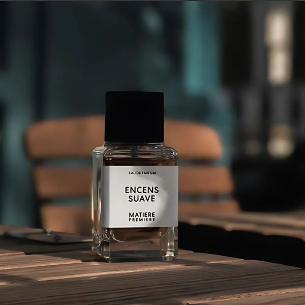 Thiết kế của nước hoa Encens Suave