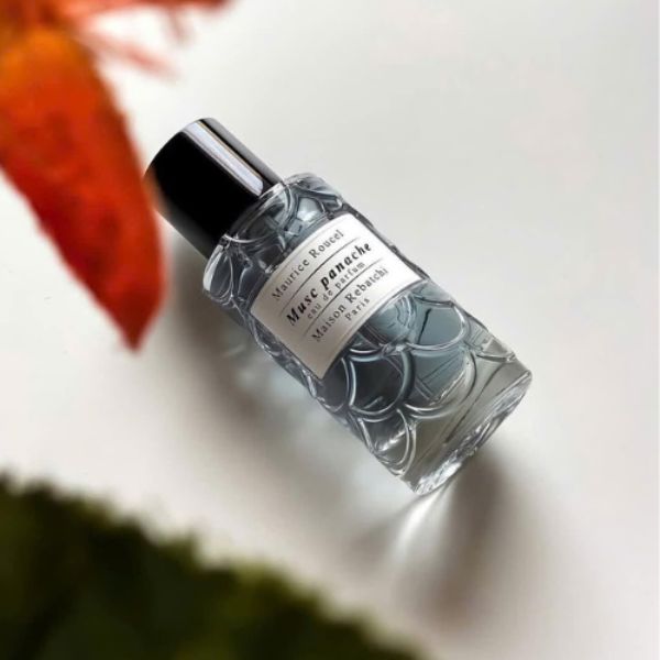 Thiết kế nước hoa Maison Rebatchi Musc Panache